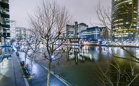 Luxury Apartments in Canary Wharf